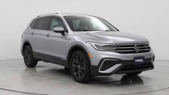 VOLKSWAGEN TIGUAN 4MOTION 2022 3VV2B7AX4NM015128 image